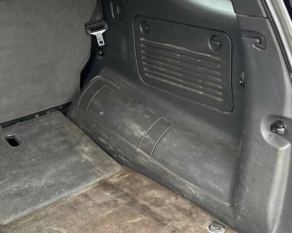 Черный Мерседес М-Класс, объемом двигателя 2.7 л и пробегом 382 тыс. км за 4900 $, фото 7 на Automoto.ua