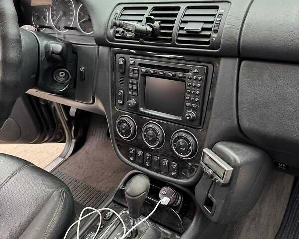 Черный Мерседес М-Класс, объемом двигателя 2.7 л и пробегом 382 тыс. км за 4900 $, фото 16 на Automoto.ua