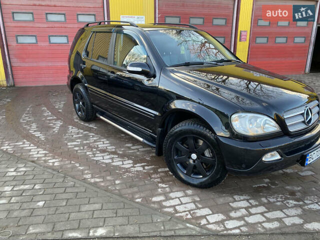 Мерседес М-Класс 2003 в Бориславе на Automoto.ua Черный Мерседес М-Класс, объемом двигателя 3.7 л и пробегом 270 тыс. км за 6500 $, фото 6 на Automoto.ua