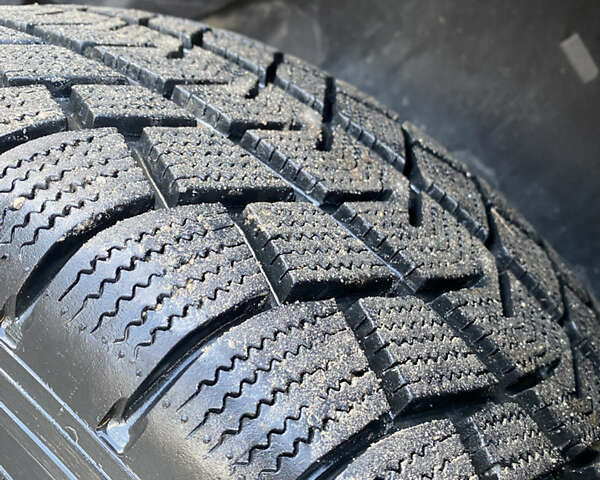 Мерседес М-Класс 2003 в Бориславе на Automoto.ua Черный Мерседес М-Класс, объемом двигателя 3.7 л и пробегом 270 тыс. км за 6500 $, фото 15 на Automoto.ua