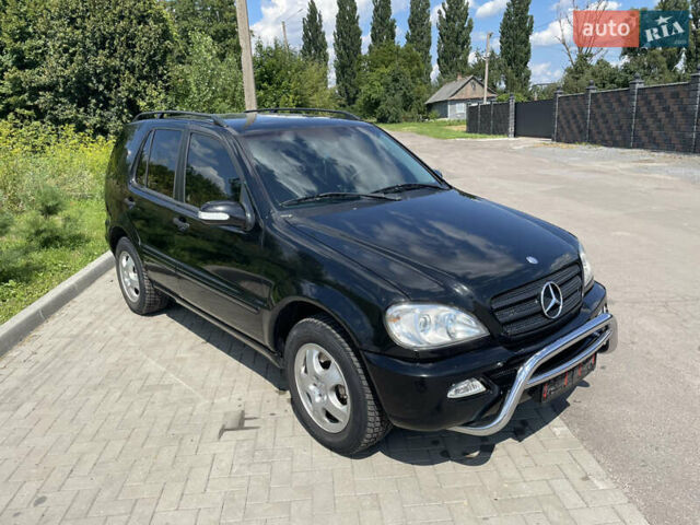 Черный Мерседес М-Класс, объемом двигателя 2.69 л и пробегом 425 тыс. км за 5300 $, фото 1 на Automoto.ua