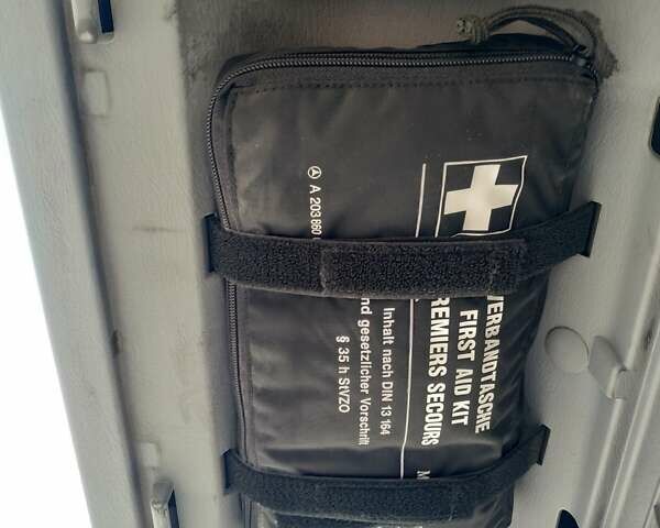 Чорний Мерседес М-Клас, об'ємом двигуна 4 л та пробігом 304 тис. км за 6900 $, фото 22 на Automoto.ua