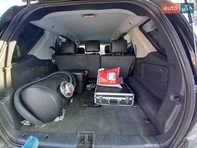 Черный Мерседес М-Класс, объемом двигателя 3.7 л и пробегом 322 тыс. км за 6000 $, фото 19 на Automoto.ua