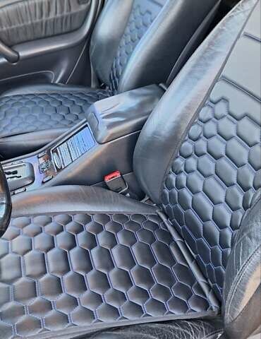 Черный Мерседес М-Класс, объемом двигателя 3.7 л и пробегом 322 тыс. км за 6000 $, фото 10 на Automoto.ua