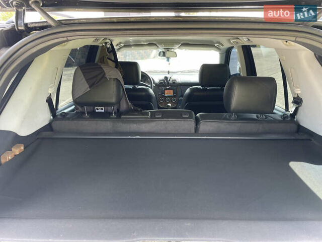 Черный Мерседес М-Класс, объемом двигателя 2.69 л и пробегом 425 тыс. км за 5300 $, фото 10 на Automoto.ua