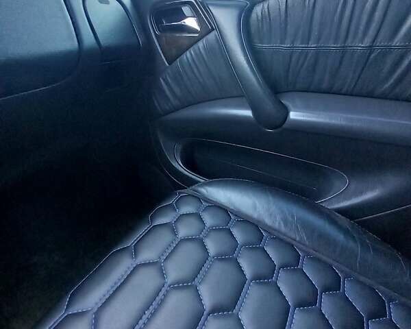 Черный Мерседес М-Класс, объемом двигателя 3.7 л и пробегом 322 тыс. км за 6000 $, фото 12 на Automoto.ua