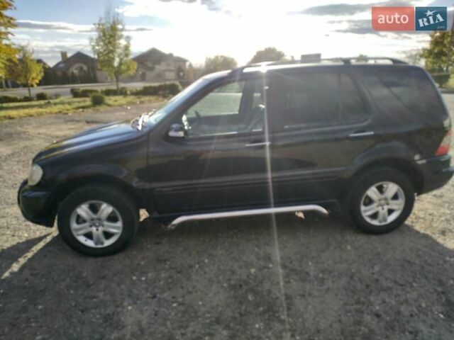 Чорний Мерседес М-Клас, об'ємом двигуна 4 л та пробігом 304 тис. км за 6900 $, фото 25 на Automoto.ua