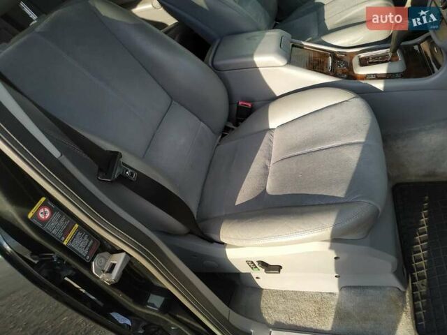 Чорний Мерседес М-Клас, об'ємом двигуна 4 л та пробігом 304 тис. км за 6900 $, фото 13 на Automoto.ua