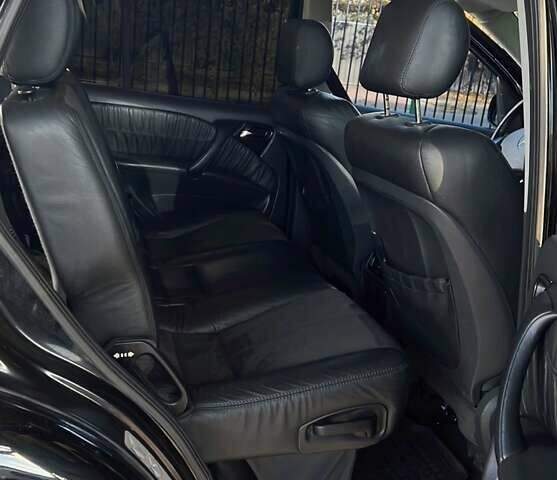 Черный Мерседес М-Класс, объемом двигателя 3.7 л и пробегом 322 тыс. км за 6000 $, фото 16 на Automoto.ua