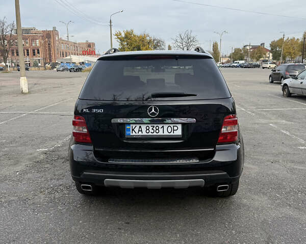 Черный Мерседес М-Класс, объемом двигателя 3.5 л и пробегом 156 тыс. км за 13700 $, фото 8 на Automoto.ua