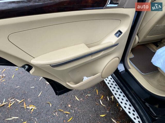 Чорний Мерседес М-Клас, об'ємом двигуна 2.99 л та пробігом 320 тис. км за 10000 $, фото 14 на Automoto.ua