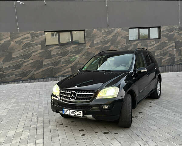 Чорний Мерседес М-Клас, об'ємом двигуна 2.99 л та пробігом 350 тис. км за 10550 $, фото 23 на Automoto.ua
