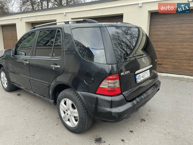 Чорний Мерседес М-Клас, об'ємом двигуна 2.7 л та пробігом 270 тис. км за 7900 $, фото 4 на Automoto.ua