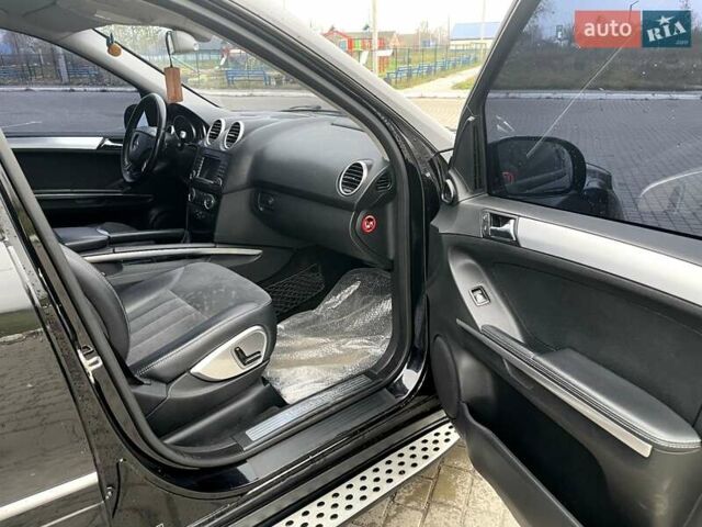 Черный Мерседес М-Класс, объемом двигателя 2.99 л и пробегом 398 тыс. км за 10800 $, фото 20 на Automoto.ua