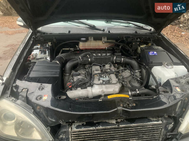 Чорний Мерседес М-Клас, об'ємом двигуна 4 л та пробігом 357 тис. км за 5100 $, фото 2 на Automoto.ua