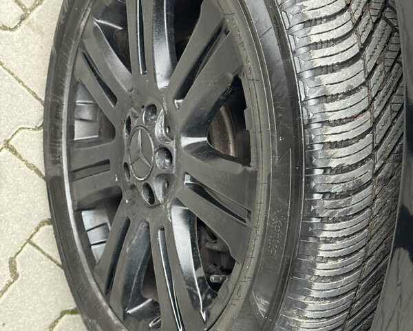 Черный Мерседес М-Класс, объемом двигателя 3 л и пробегом 386 тыс. км за 10999 $, фото 19 на Automoto.ua