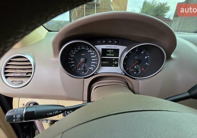 Чорний Мерседес М-Клас, об'ємом двигуна 6.2 л та пробігом 286 тис. км за 10599 $, фото 33 на Automoto.ua