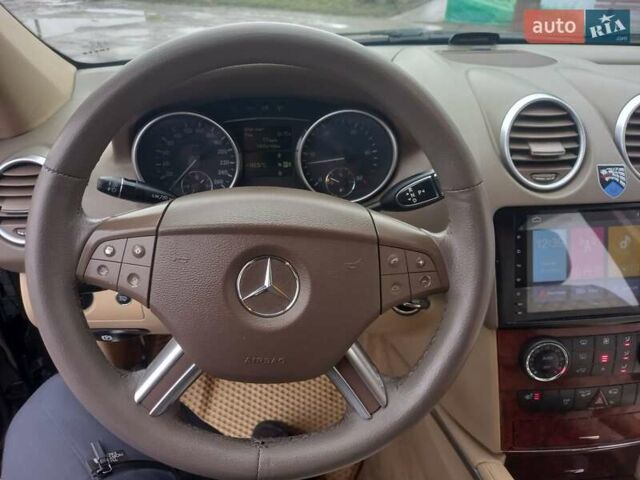 Черный Мерседес М-Класс, объемом двигателя 3 л и пробегом 366 тыс. км за 10500 $, фото 53 на Automoto.ua