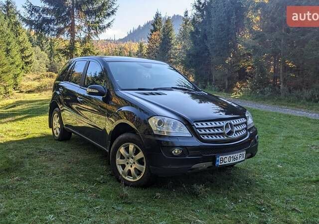 Мерседес М-Класс 2006 в Воловце на Automoto.ua Черный Мерседес М-Класс, объемом двигателя 3.5 л и пробегом 195 тыс. км за 11500 $, фото 2 на Automoto.ua