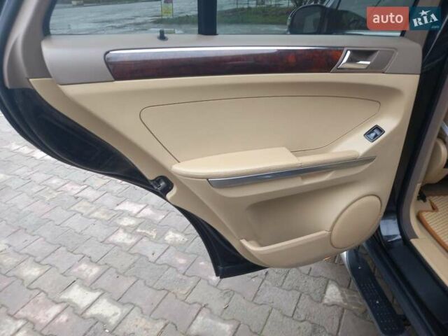 Черный Мерседес М-Класс, объемом двигателя 3 л и пробегом 366 тыс. км за 10500 $, фото 48 на Automoto.ua