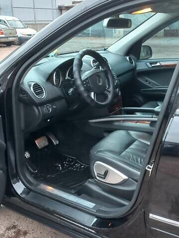 Чорний Мерседес М-Клас, об'ємом двигуна 3 л та пробігом 350 тис. км за 10500 $, фото 9 на Automoto.ua