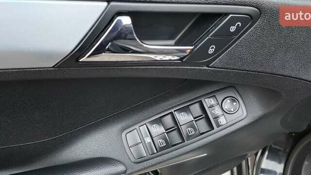 Черный Мерседес М-Класс, объемом двигателя 3.5 л и пробегом 176 тыс. км за 9000 $, фото 1 на Automoto.ua