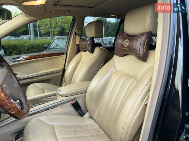 Черный Мерседес М-Класс, объемом двигателя 3.5 л и пробегом 282 тыс. км за 8777 $, фото 16 на Automoto.ua