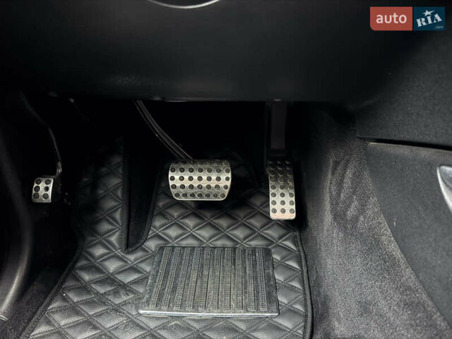 Черный Мерседес М-Класс, объемом двигателя 3 л и пробегом 386 тыс. км за 10999 $, фото 27 на Automoto.ua