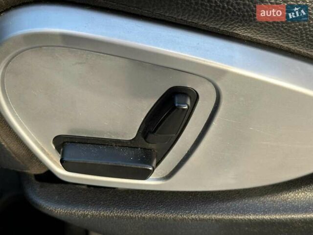 Черный Мерседес М-Класс, объемом двигателя 3.5 л и пробегом 214 тыс. км за 10940 $, фото 10 на Automoto.ua