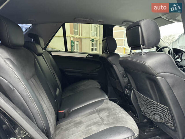 Черный Мерседес М-Класс, объемом двигателя 3 л и пробегом 386 тыс. км за 10999 $, фото 35 на Automoto.ua