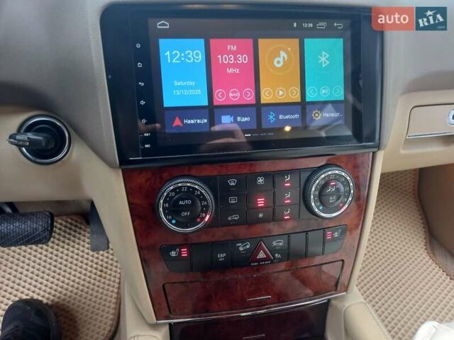 Черный Мерседес М-Класс, объемом двигателя 3 л и пробегом 366 тыс. км за 10500 $, фото 56 на Automoto.ua