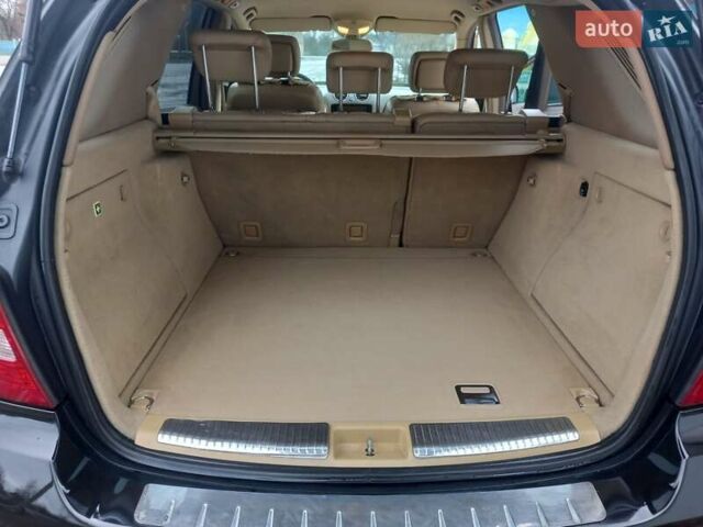 Черный Мерседес М-Класс, объемом двигателя 3 л и пробегом 366 тыс. км за 10500 $, фото 43 на Automoto.ua