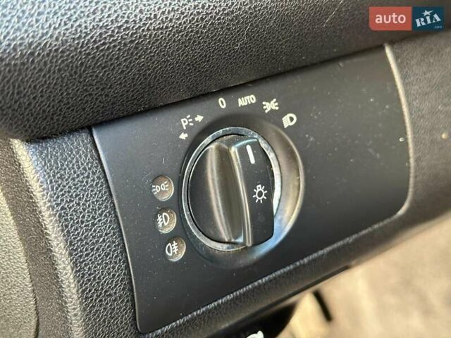 Черный Мерседес М-Класс, объемом двигателя 3.5 л и пробегом 214 тыс. км за 10940 $, фото 11 на Automoto.ua