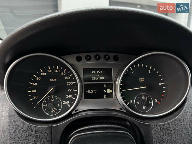 Черный Мерседес М-Класс, объемом двигателя 3 л и пробегом 386 тыс. км за 10999 $, фото 22 на Automoto.ua