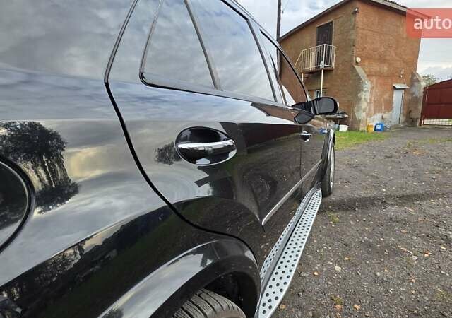 Чорний Мерседес М-Клас, об'ємом двигуна 6.2 л та пробігом 286 тис. км за 10599 $, фото 9 на Automoto.ua