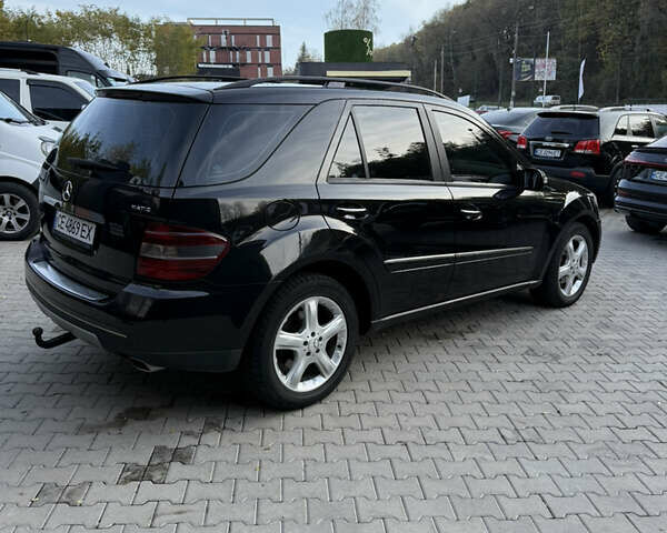 Черный Мерседес М-Класс, объемом двигателя 2.99 л и пробегом 385 тыс. км за 10500 $, фото 4 на Automoto.ua