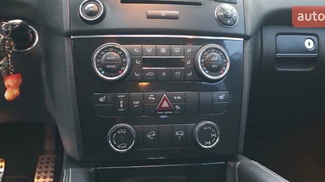 Черный Мерседес М-Класс, объемом двигателя 3.5 л и пробегом 176 тыс. км за 9000 $, фото 4 на Automoto.ua