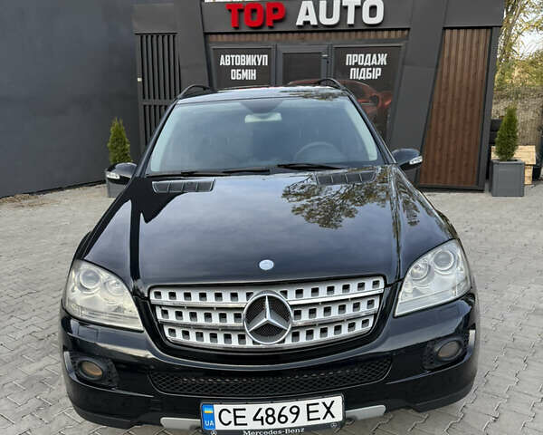 Черный Мерседес М-Класс, объемом двигателя 2.99 л и пробегом 385 тыс. км за 10500 $, фото 3 на Automoto.ua