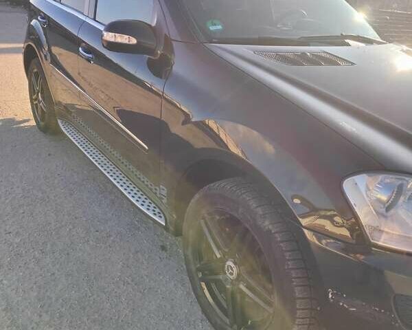 Черный Мерседес М-Класс, объемом двигателя 3 л и пробегом 210 тыс. км за 13699 $, фото 9 на Automoto.ua