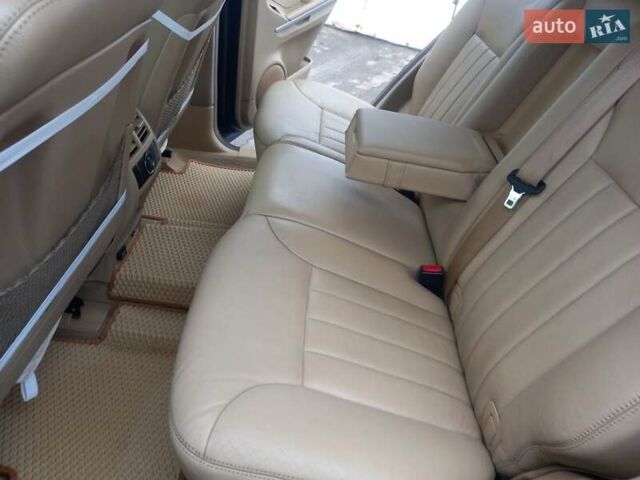 Черный Мерседес М-Класс, объемом двигателя 3 л и пробегом 366 тыс. км за 10500 $, фото 49 на Automoto.ua