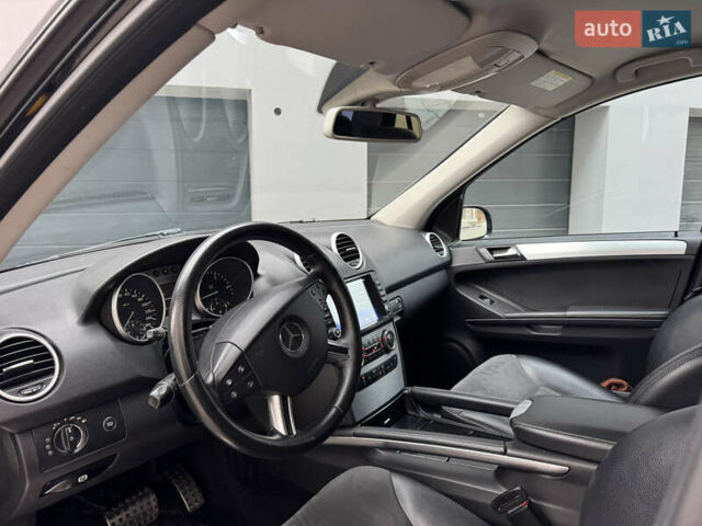 Черный Мерседес М-Класс, объемом двигателя 3 л и пробегом 386 тыс. км за 10999 $, фото 21 на Automoto.ua