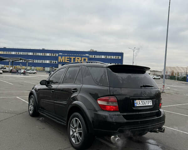 Черный Мерседес М-Класс, объемом двигателя 3.5 л и пробегом 277 тыс. км за 9000 $, фото 36 на Automoto.ua