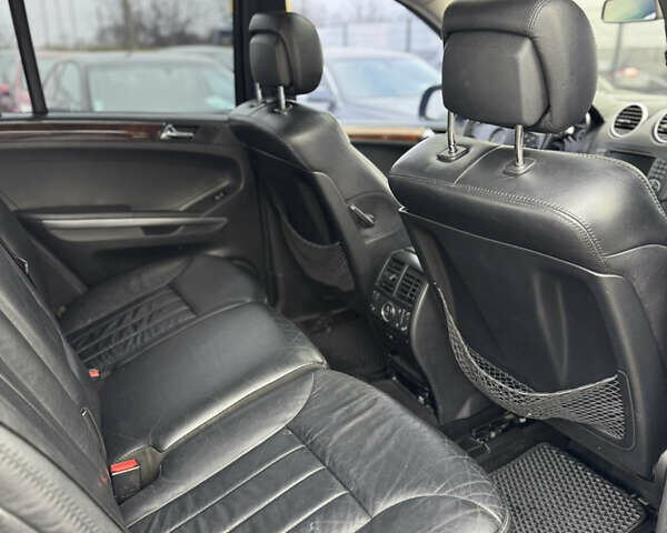 Черный Мерседес М-Класс, объемом двигателя 2.99 л и пробегом 327 тыс. км за 11300 $, фото 33 на Automoto.ua