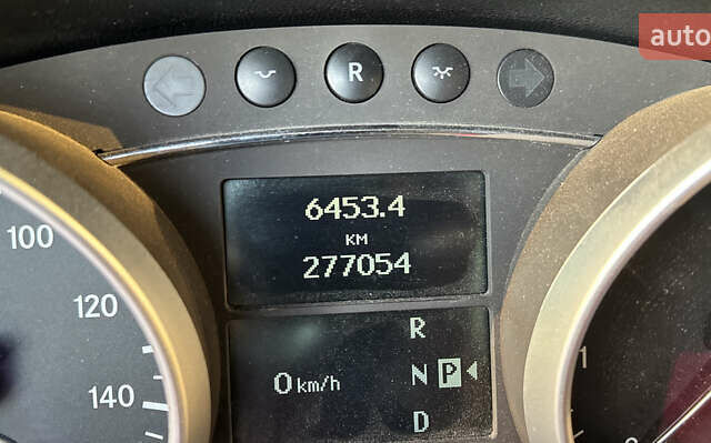 Черный Мерседес М-Класс, объемом двигателя 4.97 л и пробегом 277 тыс. км за 9500 $, фото 1 на Automoto.ua