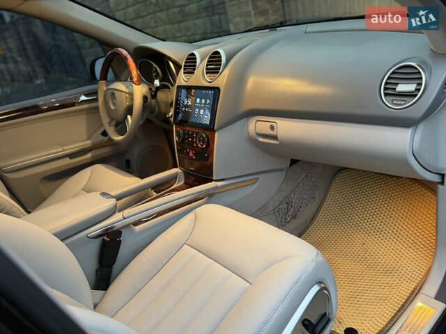 Черный Мерседес М-Класс, объемом двигателя 3.5 л и пробегом 236 тыс. км за 7700 $, фото 51 на Automoto.ua