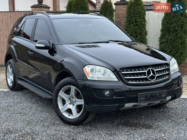 Черный Мерседес М-Класс, объемом двигателя 3.5 л и пробегом 236 тыс. км за 7700 $, фото 19 на Automoto.ua