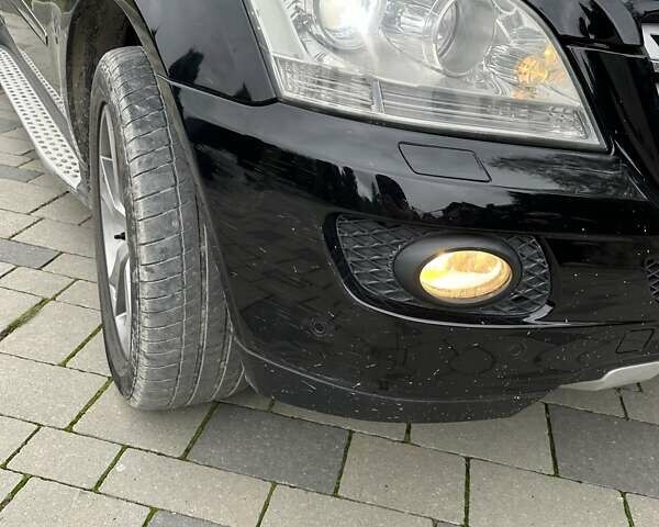 Мерседес М-Класс 2007 в Косове на Automoto.ua Черный Мерседес М-Класс, объемом двигателя 3 л и пробегом 420 тыс. км за 11700 $, фото 7 на Automoto.ua