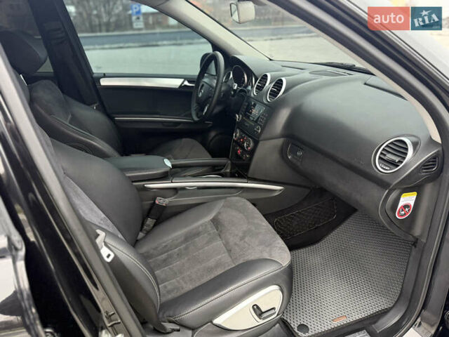 Чорний Мерседес М-Клас, об'ємом двигуна 2.99 л та пробігом 373 тис. км за 10800 $, фото 44 на Automoto.ua