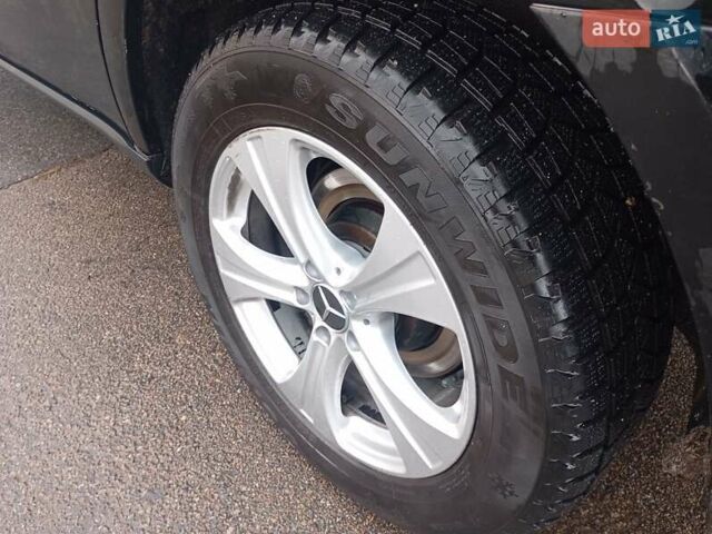 Черный Мерседес М-Класс, объемом двигателя 2.99 л и пробегом 281 тыс. км за 11000 $, фото 14 на Automoto.ua