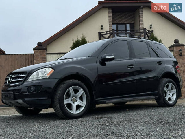 Черный Мерседес М-Класс, объемом двигателя 3.5 л и пробегом 236 тыс. км за 7700 $, фото 14 на Automoto.ua